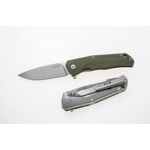 Navaja italiana LIONSTEEL TRE GGR con hoja de acero M390 de 7,4 cm y empuñadura de G10 negro